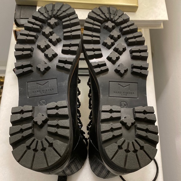 NEW- Marc Fisher Izzie Genuine Shearling Lace-Up Boot - NWT - Picture 5 of 6